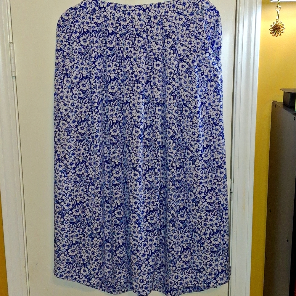 💕Vintage Floral Skirt with Pockets